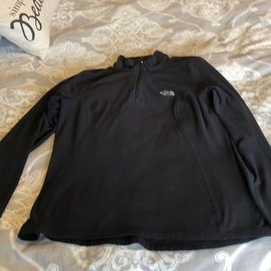 The North Face Women’s Light Fleece 1/4 ZIP Jacket